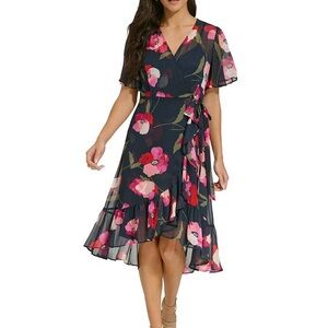 Women's Flutter Sleeve Floral Tie Waist Dress Small